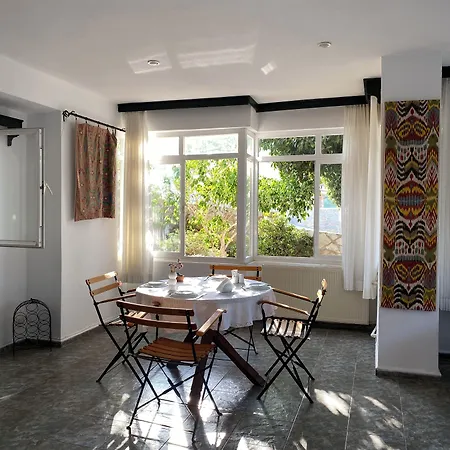 Tokur Otel 3*